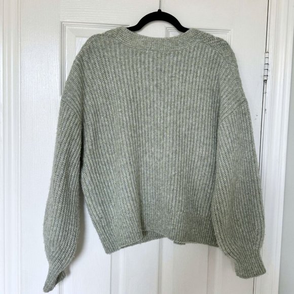 Seafoam Green Cable Knit V-Neck Cardigan | US M - Picture 2 of 5